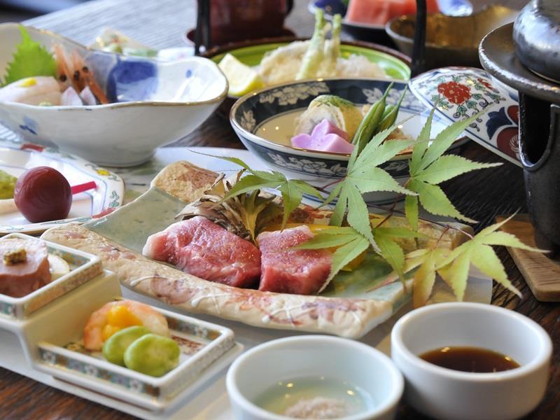 Miyahama Grand Hotel Хацукаити Экстерьер фото